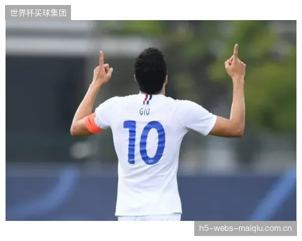 本土射手王：Club Africain前锋Firas Chaouat以14粒进球（含1点球）荣膺2025-26赛季突甲联赛金靴。